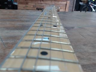 FENDER STRATOCASTER (MEXICO)